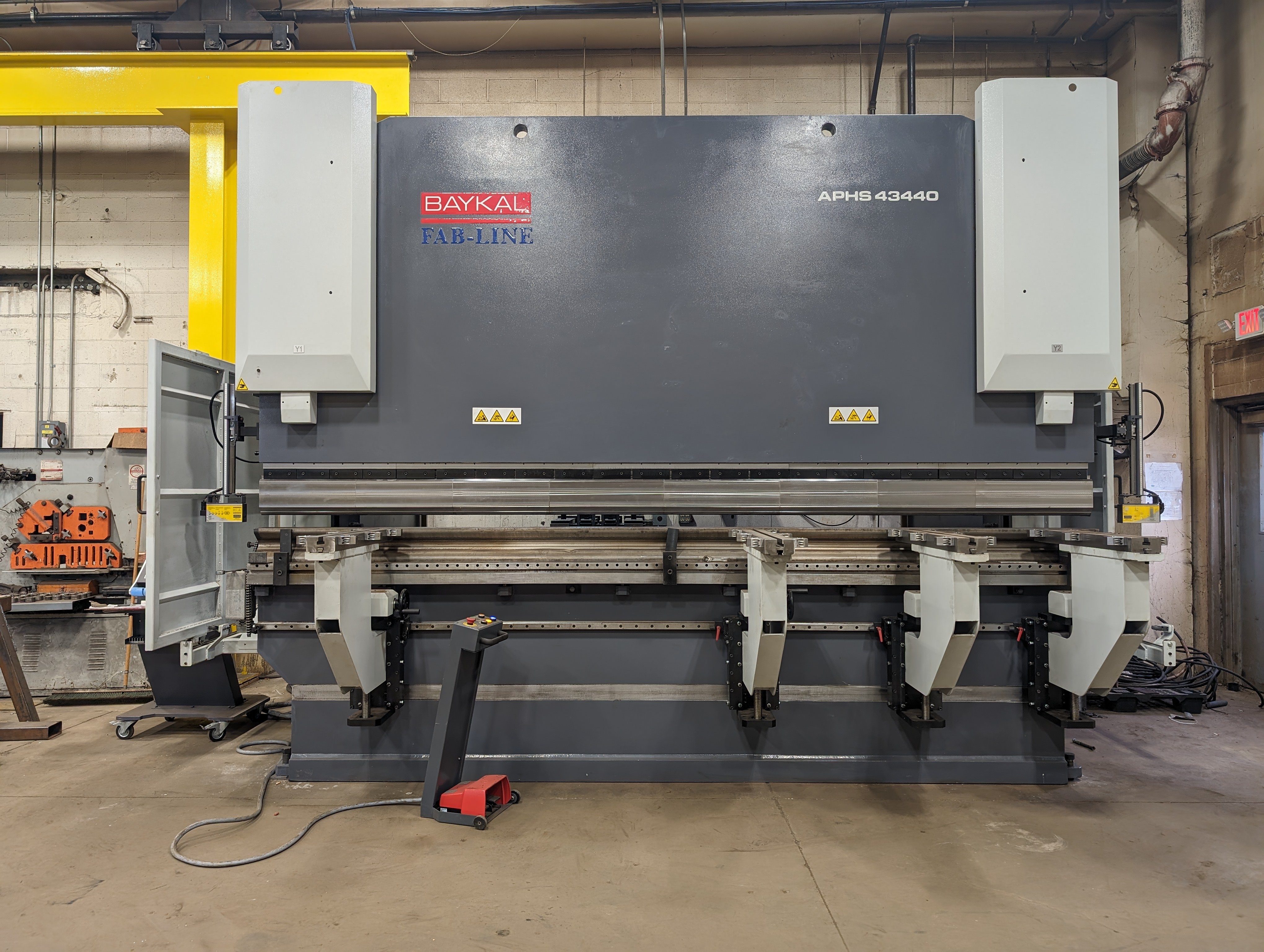 Baykal AHPS 43440 440-ton press brake was installed in our fabrication shop expanding our ability to bend various material thickness and parts with larger leg lengths due to increased clearance